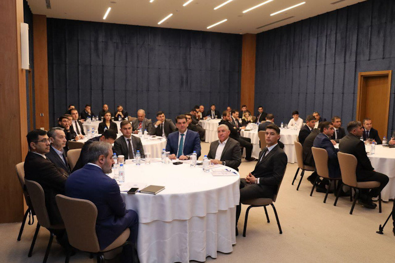  Xankəndidə turizm və reklam əməkdaşlığı müzakirə olunub